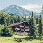 Traumhafte Alpenwohnung Mit Bergblick Balkon Wiriehorn Diemtigen