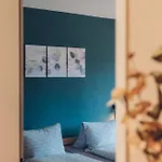 Traumhafte Alpenwohnung Mit Bergblick Balkon Wiriehorn Apartment